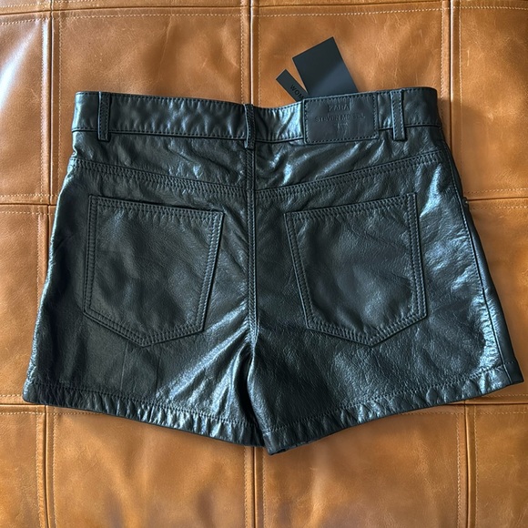 Steven Meisel X ZARA woman’s Black 100% leather shorts Size Small US 6. NWT. - Picture 3 of 9